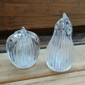 Crystal 🍎and🍐 shaker (gorham)